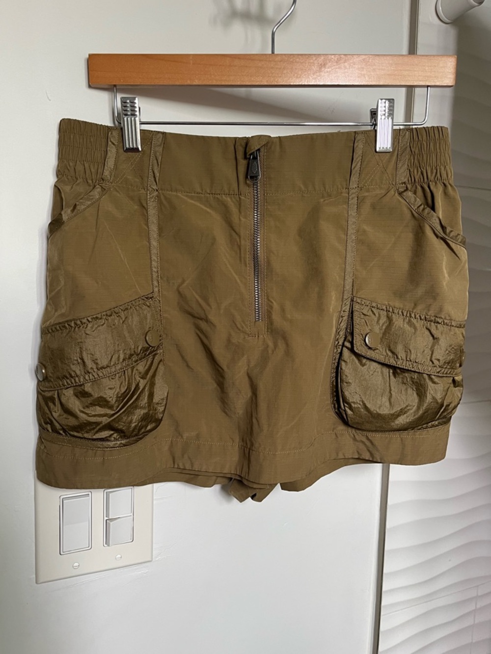 Thru Hiker Skort by FP Movement Sz M Olive Green Cargo Pockets